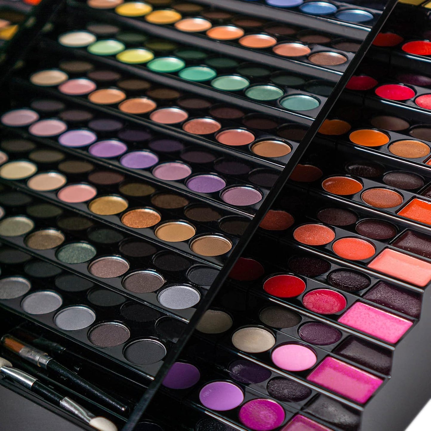 Elevated Essentials Makeup Set - All-In-One Makeup Kit with 72 Eyeshadows, 28 Lip Colors, 18 Gel Eyeliners, 10 Blushes, 1 Eye Primer, and 1 Cream Concealer