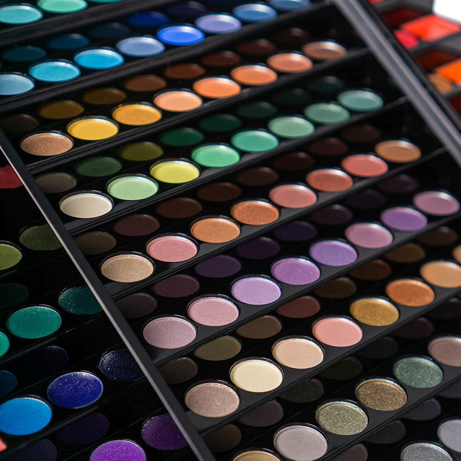 Elevated Essentials Makeup Set - All-In-One Makeup Kit with 72 Eyeshadows, 28 Lip Colors, 18 Gel Eyeliners, 10 Blushes, 1 Eye Primer, and 1 Cream Concealer